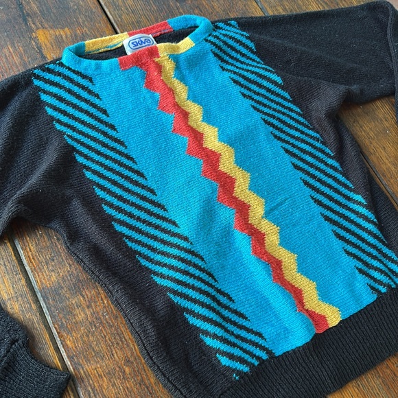 Vintage Black Sweater with turquoise blue geometric pattern design by Skiva Int. - Picture 3 of 6